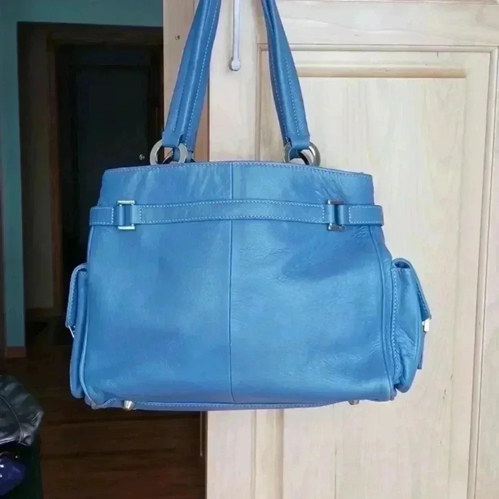 Lachetta blue leather handbag